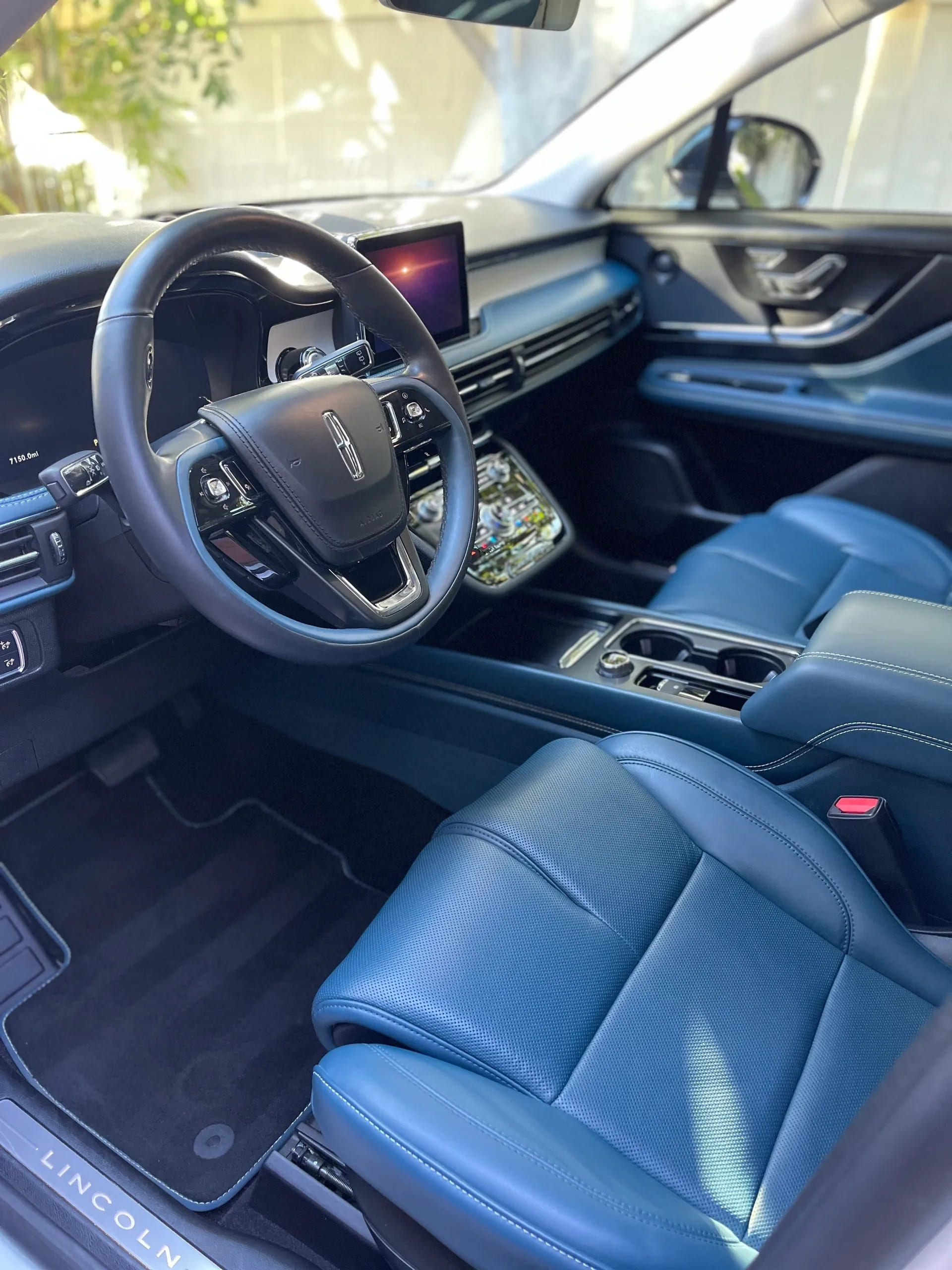 Premium Interior Car Detailing in San Diego/Mobile Detailing near me