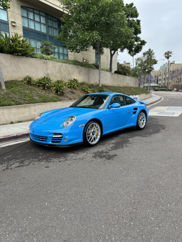 Mobile Detailing Porsche 911 Turbo S